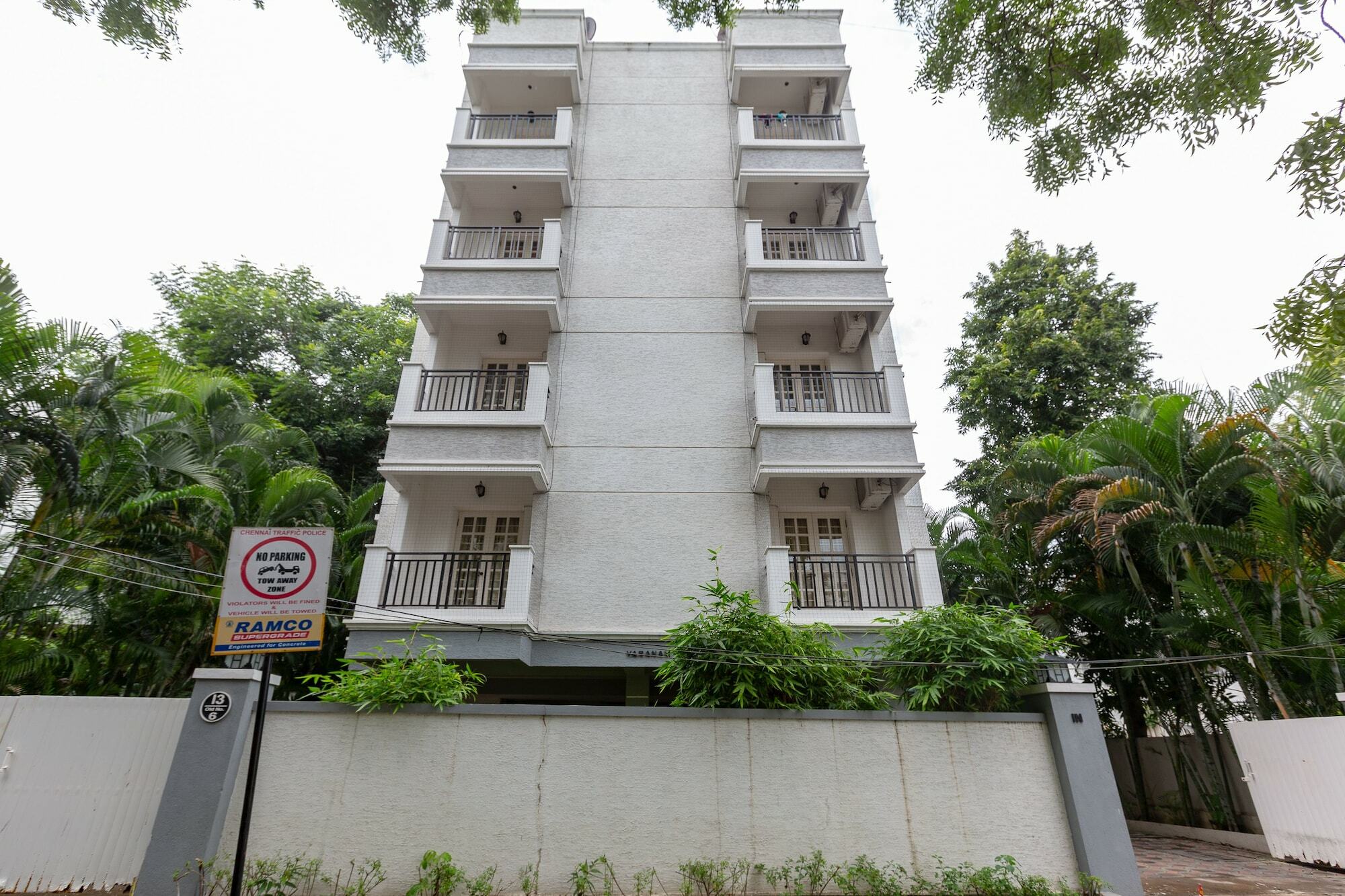 Oyo 23202 Cute Orange Service Apartments Chennai Exterior foto